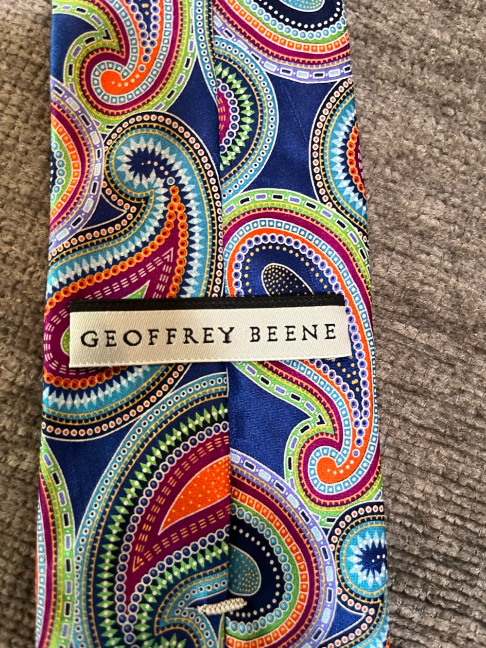 Geoffrey Beene Navy Paisley Silk Tie with Bright Multicolor Accents. 0021 - Picture 3 of 7